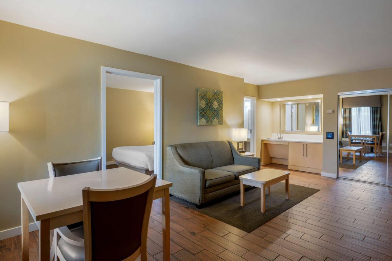 Best Western Plus South Coast Inn Goleta Ngoại thất bức ảnh