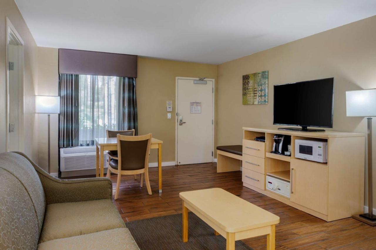Best Western Plus South Coast Inn Goleta Ngoại thất bức ảnh