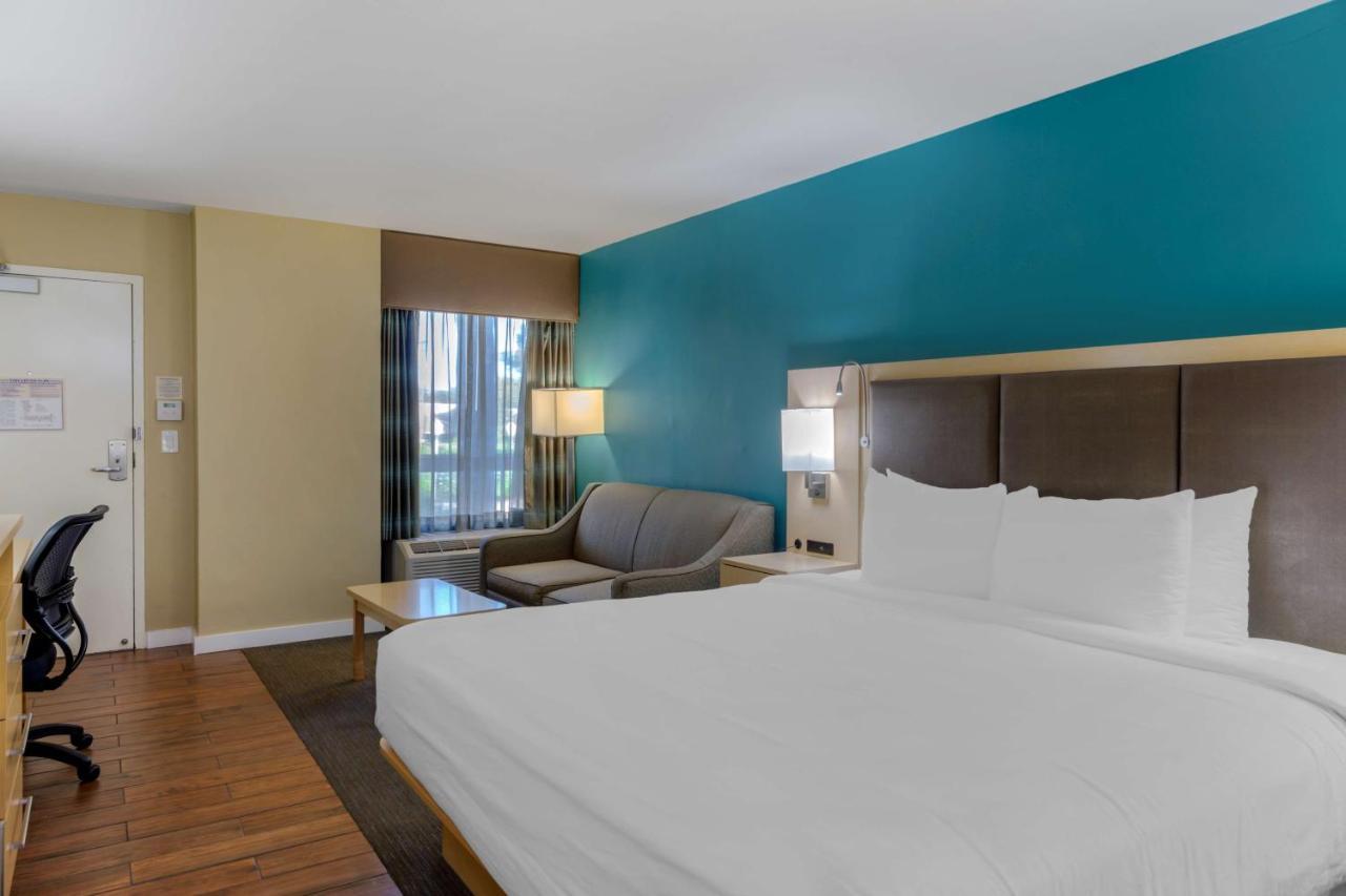 Best Western Plus South Coast Inn Goleta Ngoại thất bức ảnh